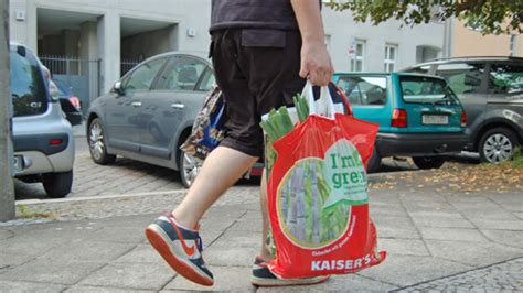 At tengelmann ventures we empower organizations to scale. "Menschliches Versagen": Tengelmann räumt Werbefehler ein