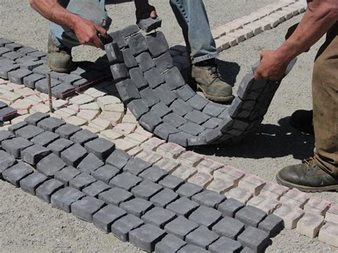 Step By Step Guide To Place Cobblestone Pavers With Basic Ideas House