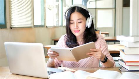 can listening to music while working improve your effectiveness international language centre