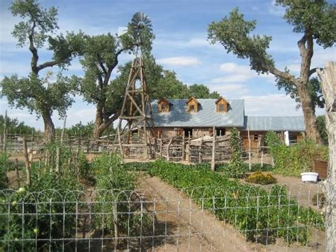 Heritage Farm Rio Grande Botanic Garden Albuquerque New Mexico