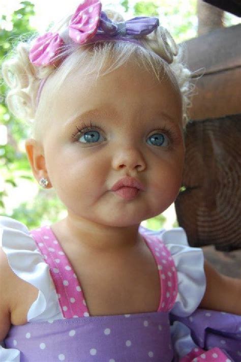 12 Strange Girls Who Look Like Dolls In Real Life