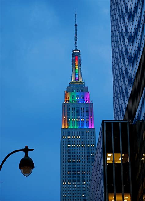 Nyc ♥ Nyc The Empire State Building Top Tier Lights Up In Rainbow