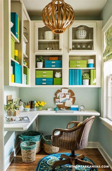 43 Tiny Office Space Ideas to Save Space and Work Efficiently