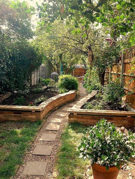50 Creative Ideas For A Charming Garden Path Page 14 Of 54