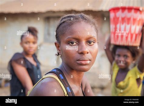 People And Faces Of Serabu A Small Village In Sierra Leone Stock Photo