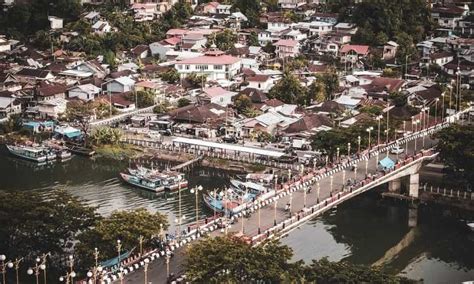 Jembatan Siti Nurbaya Menikmati Malam Di Ikon Wisata Kota Padang