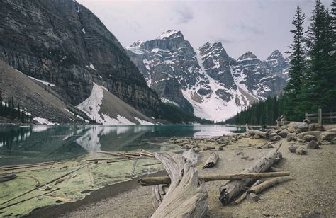 Fotoğraf Peyzaj Ağaç Su çöl Göl Vadi Dağ Sırası Yansıma Buzul