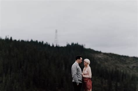 Engagements Mountains And Forest Couple Photos Engagement Photo