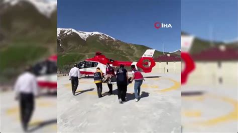 Bahçesaray da iki hasta ambulans helikopterle hastaneye sevk edildi