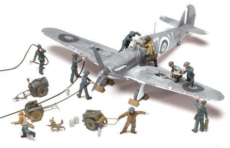 Airfix Wwii Ground Crew 148 Model Kit At Mighty Ape Nz