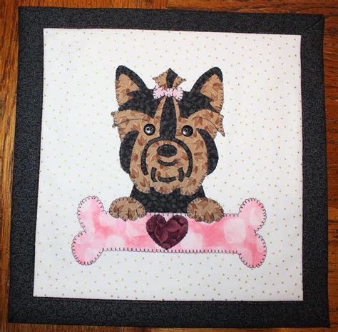 Sweet Yorkie Wall Hanging Animal Quilts Applique Quilts Dog Quilts