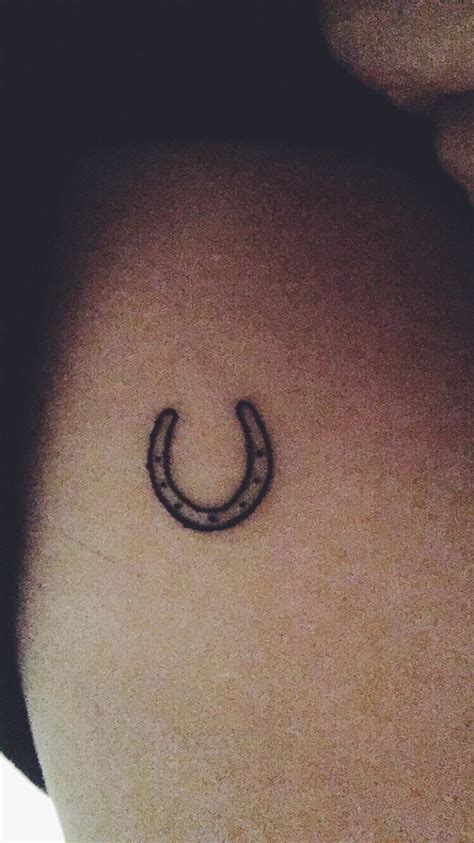 Tiny Horseshoe Tattoo Inked♡ Pinterest Horseshoe