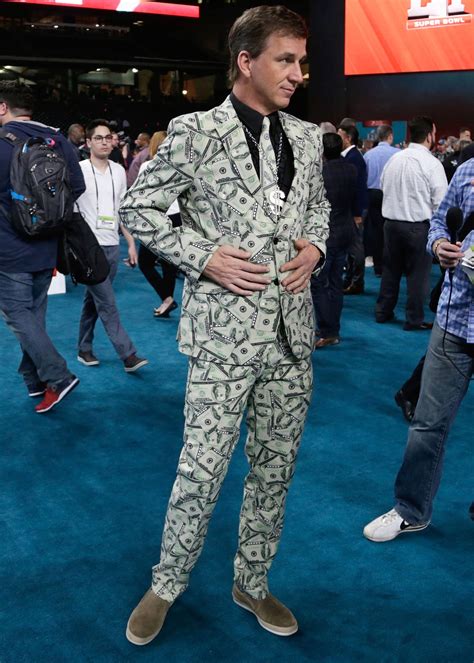 Cooper Manning’s Super Bowl appearance was awkward