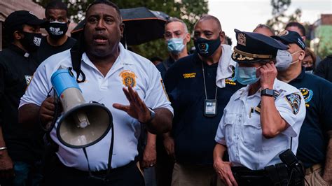 NYPD Name a Chief Who Has Faced Internal Discipline - The New York Times