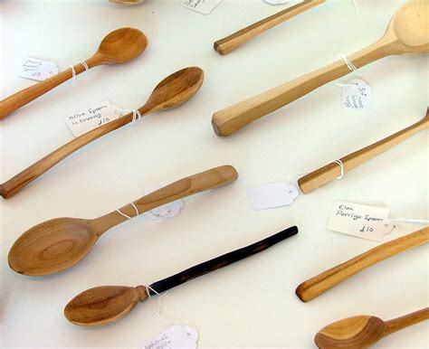 Kaylovesvintage: wooden spoons
