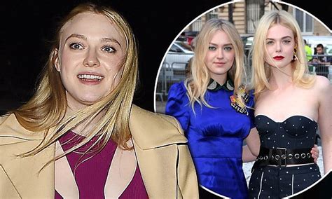 Dakota Fanning Reveals Shed Love To Work With Her Sister Elle Daily Mail Online