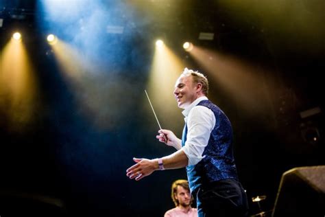 Pukkelpop ist ein indie, rock, pop, hip hop und electronic festival, das vom 15.08.2019 bis 18.08.2019 in hasselt in der nähe von maastricht tritt unserer mailingliste bei und wir informieren dich über line up updates, tickets und angebote zu pukkelpop 2019 und weiteren festivals. Pukkelpop vult zijn line-up aan met o.a. Inhaler, Jef Neve ...