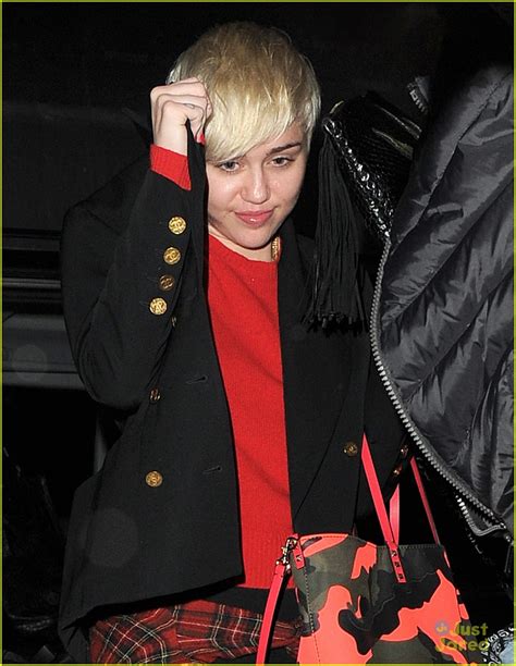 Full Sized Photo Of Miley Cyrus Enters Club Fully Clothed Leaves In Bra