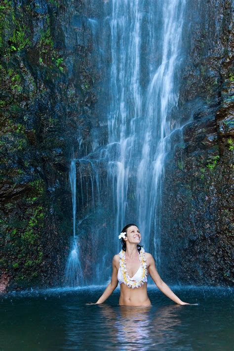 Girl Under Waterfall Great Fun For Girl Under Waterfall In Discover Hawaii Flickr