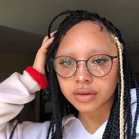 Instagram By Wolf Feb 25 2019 At 9 39pm Utc Cool Piercings Nose Piercing Black Girl