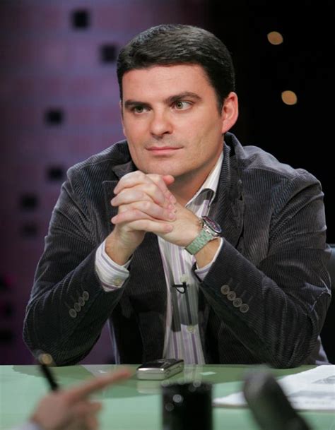 Radu tudor are un salariu de numai puțin de 7.000 de euro! Salariul fabulos pe care îl are Radu Tudor la Antena 3