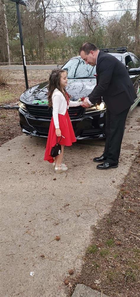 Feel Good Story Officer Takes 8 Year Old To Father Daughter Dance
