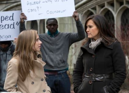 It occupied the friday 10pm/9c timeslot once again. Law & Order: SVU Season 14 Episode 20 - TV Fanatic