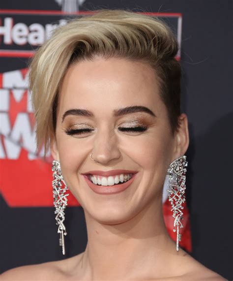 Dlisted Katy Perry Talked About Why She Cut Her Hair