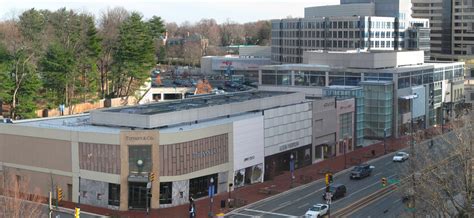 713 to 637 in maryland and 998 to 887 in virginia. Hotels in Maryland Near Washington, DC | HotelsNearDCMetro.com