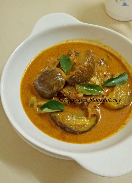 Masak lomak cili api terung telunjuk n ikan sepat masin.,ongzi's secretgarden. My Kuali: Kari ikan masin dengan terung bulat