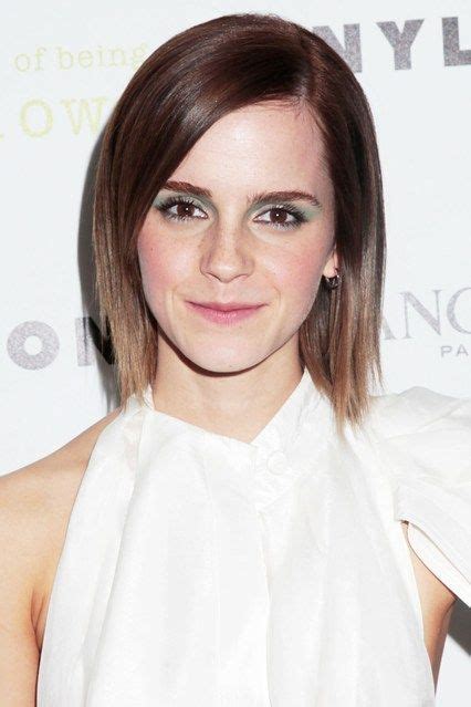 A Deep Dive Into Emma Watsons Hair History Short Hair Styles Emma