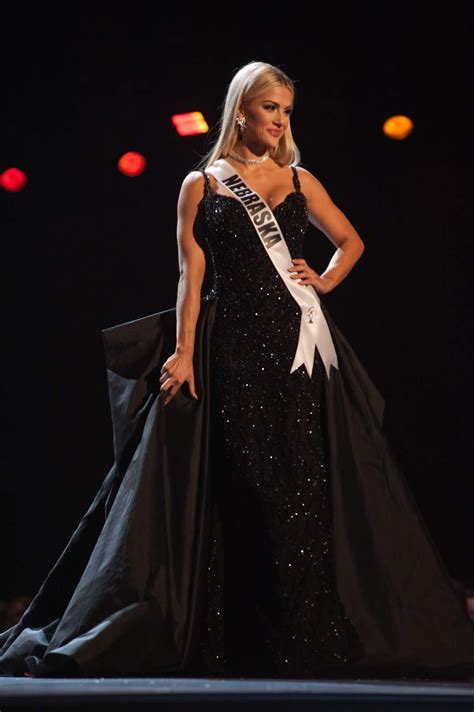 Top 10 Miss Usa 2018 Evening Gown Preliminary Competition Ask The Crown
