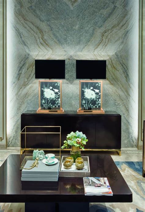 En effet, soucieux de vous apporter les meilleurs produits, nous avons sélectionné, pour vous, les produits les plus design et tendance du marché. Lampade da tavolo di design, abat-jour moderne e classiche ...