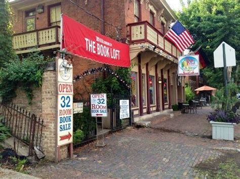 Shopping +2 deutsche kleidung souvenirs und mehr / german clothes, onlineshops the book loft - Picture of German Village, Columbus ...