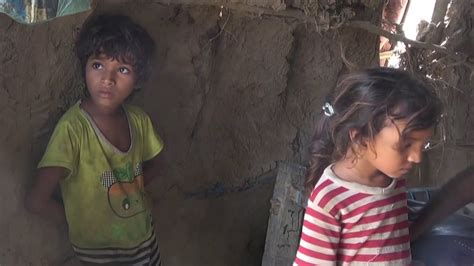 Yemen: Children starving in the world's worst humanitarian crisis | World News | Sky News