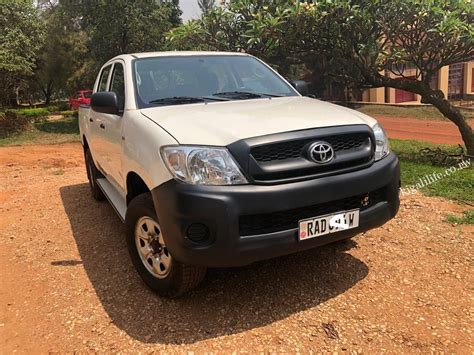 Toyota Hilux Vigo Manual Forsale At 14m Buy And Sell Everything In