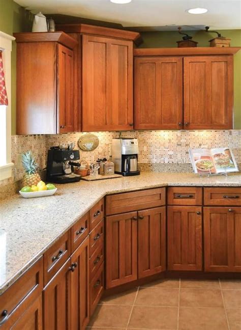 While polished and durable for utilitarian counter spaces these textured and tactile surfaces will give your. Kitchen Wall Colors with Oak Cabinets 20 | Kitchen ...