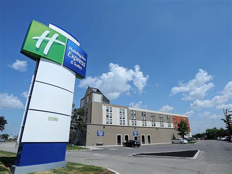 Holiday Inn Express And Suites Toronto Airport West Hotel By Ihg