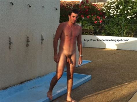Guys Naked Pool Telegraph