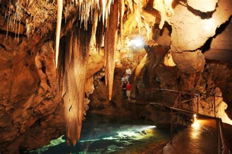 Jenolan Caves Australias Most Spectacular Cave System