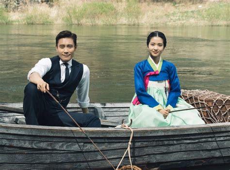 I was keen to watch such a popular, not to mention glossy and expensive. "Mr. Sunshine" Cast Say Their Farewells As Drama Comes To ...