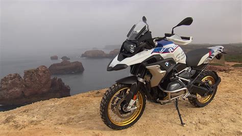In addition to throttle, abs control behavior, dynamic traction control, and dynamic esa suspension compensation are. BMW R 1250 GS 2020 - YouTube