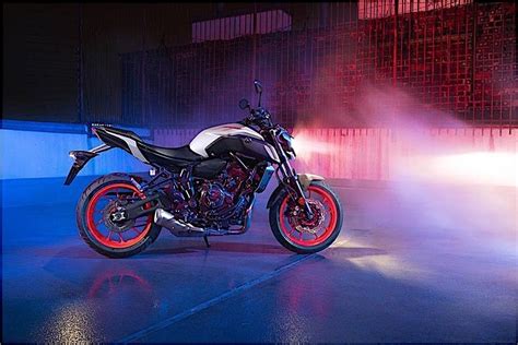 2019 Yamaha Mt Naked Bikes Show A New Hue Of The Dark Side Of Japan