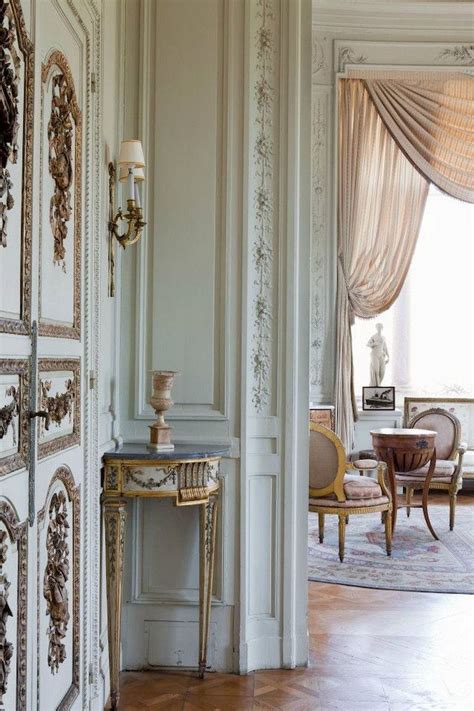 27 Amazing Parisian Chic Apartment Decor Ideas Parisian Apartment