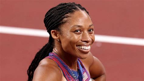 u s dominates women s 4x400 relay as allyson felix becomes most decorated american track star