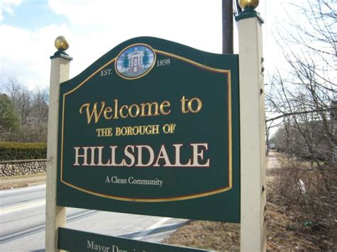Howlin at the moon 3. Hillsdale, NJ News & Happenings