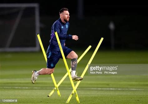Lionel Messi Training Photos And Premium High Res Pictures Getty Images