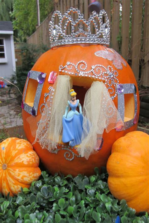 your halloween princess now has her very own pumpkin coach to take her around town come on you