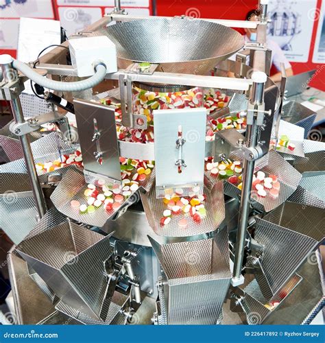 Industrial Filling Machine For Dry Candy Products In Food Production
