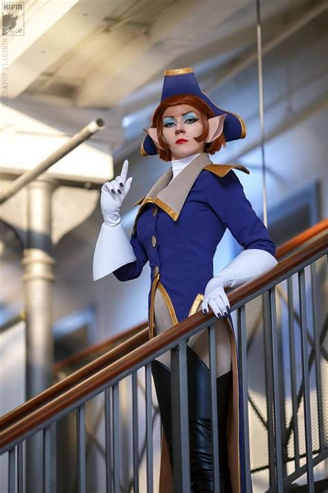 Ryoko As Captain Amelia J Popcon 2014 Photo By Kifir Disney Cosplay